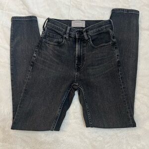 ✨ Everlane The High-Rise Skinny Jeans in Black Denim